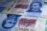La pérdida del poder adquisitivo es una de las consecuencias más inmediatas de una devaluación económica. Conoce cuáles son las causas detrás de este fenómeno.