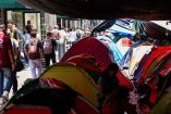CIUDAD DE MÉXICO, 02JUNIO2026.- Cientos de maestras y maestros de la Coordinadora Nacional de Trabajadores de la Educación (CNTE) mantienen campamentos en las diferentes calles aledañas al primer cuadro del Centro Histórico. Las y los docentes continúan en negociaciones y realizando bloqueos en búsqueda de un aumento salarial, derogación de la ley del ISSSTE y el sistema de pensiones. FOTO: GALO CAÑAS/CUARTOSCURO.COM