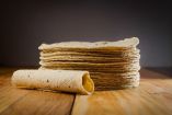 Tortilla de maíz, la mejor opción para botanear en el Mundial