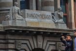 Sistema financiero es sólido, pero Banxico mantiene la alerta por riesgos globales.