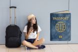 Los consejos que debes seguir si planeas viajar solo este año