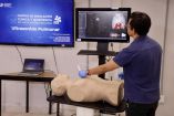Especialistas de todo el país perfeccionan destrezas técnicas y manejan simulación robótica de tórax en el CSCyQMR del INER antes de la atención médica real.