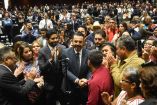 Vania Pérez Morales, expresidenta del Sistema Nacional Anticorrupción, analiza la primera entrega de la cuenta pública 2025 de la Auditoría Superior de la Federación y las 21 denuncias penales.

La especialista expone la relevancia de las auditorías forenses frente al rezago de la gestión pasada en entrevista. La académica detalla que el nuevo auditor impulsa investigaciones completas que involucran desvíos en Cofepris, Pemex y el impacto del huachicol fiscal en los estados.

00:00 - Análisis de primera entrega de cuenta pública 2025
02:19 - Presentación de denuncias penales contra entidades públicas
04:11 - Funcionamiento de nuevo triángulo de fiscalización federal
07:53 - Descubrimiento de red de corrupción en Cofepris
10:49 - Fiscalización de recursos locales ante crimen organizado
16:08 - Situación actual del Sistema Nacional Anticorrupción

COMENTA ESTE VIDEO Y COMPARTELO CON TUS AMIGOS

No olvides dejarnos tus comentarios y visitarnos en
Sitio: http://www.imagenradio.com.mx
Facebook: https://www.facebook.com/ImagenRadio/?locale=es_LA
Twitter: https://x.com/Imagen_Mx
Suscríbete a nuestro canal:
https://www.youtube.com/channel/UCB0BUmdBOrH9mYU2ebs1eWA

#imagenradio #noticiasenvivo