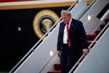 El presidente Donald Trump anunció aranceles del 50% a automóviles, lácteos y bebidas de Canadá.