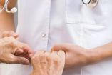 Uso de electrodos para tratar el Parkinson