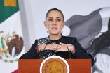 La presidenta Claudia Sheinbaum afirmó desde el Palacio Nacional que la información veraz es un derecho constitucional que no busca censurar a los medios.