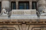 ¿Bajará la tasa? Los mercados esperan la decisión de Banxico y el dato de inflación.