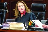 La ministra Yasmín Esquivel Mossa resaltó que la seguridad jurídica de todos los mexicanos tiene su garantía en los tribunales del país.
