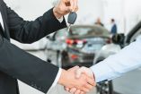 Inegi: venta de autos nuevos rompe récord y supera las 885 mil unidades.
