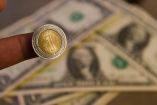 Peso mexicano avanza frente al dólar; disminuye aversión al riesgo