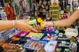 Útiles escolares chinos son hasta 70% más baratos, pero ponen en riesgo al comercio formal.