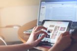 Uso de dispositivos digitales en las escuelas: ¿Regular o prohibir?