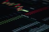 Monex reporta operación del tipo de cambio en mínimos por carry trade