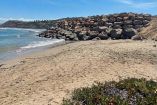 La privatización de playas se ha vuelto una práctica común