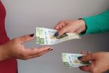 ¿Qué gana quien organiza una tanda? Estas son las ventajas y riesgos, según la Condusef.