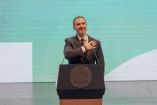 “Es nuestra oportunidad para recuperar nuestros valores, para volver a poner a la familia en el centro”, enfatizó el edil durante su mensaje.