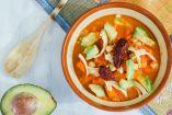 Caldo tlalpeño.