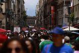 Baja la pobreza en México: hay 13.7 millones de personas menos en esta situación.