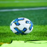 "A Lot of Balls": El arte mexicano interviene balones para transformar realidades sociales