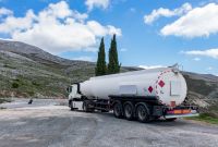 Empresas privadas reducen importación de combustibles; advierten riesgo de desabasto