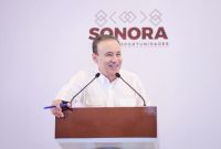 El gobernador Alfonso Durazo y el alcalde Abraham Mier destacaron la pacificación de Caborca, la recuperación de ranchos y minas, y la canalización de recursos a infraestructura, vivienda y espacios públicos.