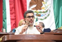 El dirigente ecologista explicó que su propuesta establece que el Gobierno Federal cubra la totalidad de las cuotas correspondientes, de manera que las cuidadoras puedan recibir atención médica.