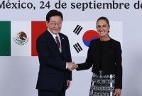 México y Corea del Sur van por más inversiones en autos, aeroespacial e IA.