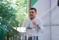 Jesús Sesma Suárez, dirigente del Partido Verde en la Ciudad de México, respalda una iniciativa en el Congreso de la Ciudad de México para facilitar el acceso de los padres solteros a programas de vivienda pública, créditos y apoyos habitacionales.