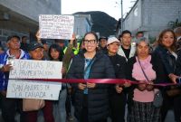 En un año transforman La Negra, en la Sierra de Guadalupe, con agua por la red y pavimentación
