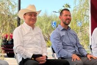 Alfonso Durazo, Gobernador de Sonora, con Adrián Escamilla Palafox, director ejecutivo de Grupo CISA