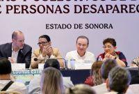 El gobernador Alfonso Durazo y mandos federales encabezaron la Mesa Regional de Diálogo con Colectivos de Búsqueda de seis estados en Sonora, donde informaron sobre 3,661 acompañamientos en campo, 81 condenas por desaparición y la localización nacional de más de 16 mil personas.