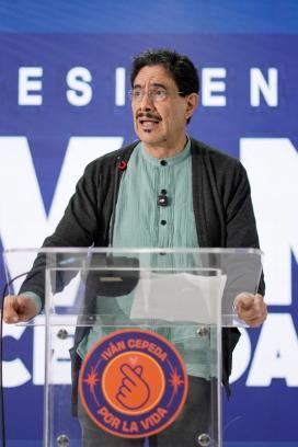 De la Espriella celebra victoria electoral, pero Iván Cepeda pide esperar el escrutinio oficial