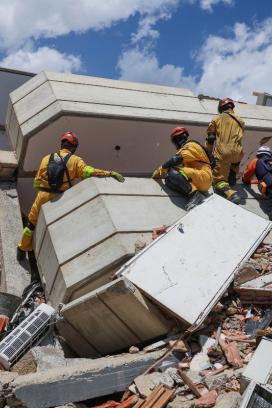 Existen probabilidades de vida tras 168 horas del sismo en Venezuela: USAR