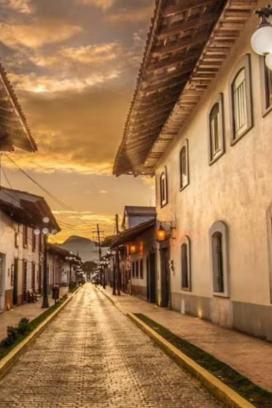 México pierde competitividad en turismo de reuniones por falta de alianza público-privada