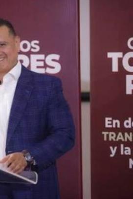 CARLOS TORRES PIÑA