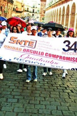 SNTE recupera su poder y pone en jaque a la educación pública