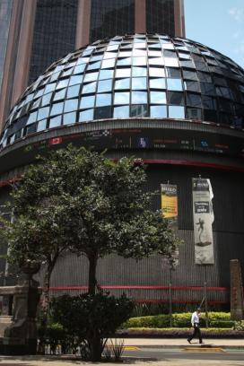 Monex ajusta objetivo del IPC a 69 mil puntos ante falta de catalizadores
