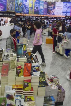 Paola Tinoco recomienda novedades literarias de la FIL Monterrey