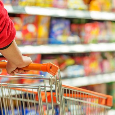 Ni el Mundial impulsó el consumo: caen las ventas de las cadenas comerciales.