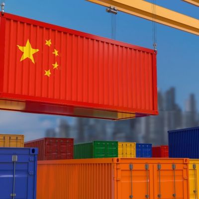 Contra prácticas ilegales: México reduce importaciones de China.