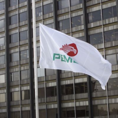 Pemex quema y ventea 52.3% más gas a la atmósfera, según datos de la empresa