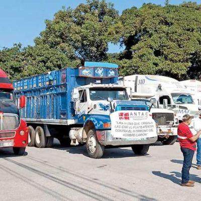La dirigencia de la Cámara Nacional del Autotransporte de Carga mantiene su postura de no sumarse al diálogo y ratifica su convocatoria a movilizarse este lunes.