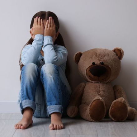Abuso infantil en vacaciones_ señales de alerta y cómo proteger a tus hijos