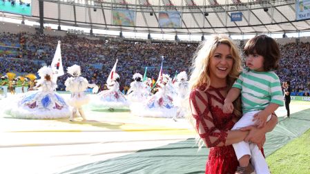 Shakira en los Mundiales: Cómo el fútbol cambió su vida y carrera