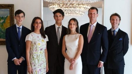 El príncipe Joaquín y sus hijos protagonizaron una de las mayores polémicas recientes de la realeza europea.