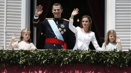 Desde su llegada a la Casa Real, Letizia dejó atrás los estudios de televisión para asumir un papel institucional.