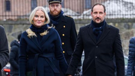 La historia del príncipe heredero de Noruega y Mette-Marit desafió los prejuicios de la monarquía.