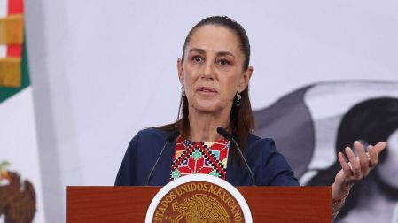 'Vamos a esperar qué decide EU': Sheinbaum sobre próximo anuncio de aranceles.