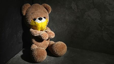 Abuso infantil en vacaciones_ señales de alerta y cómo proteger a tus hijos