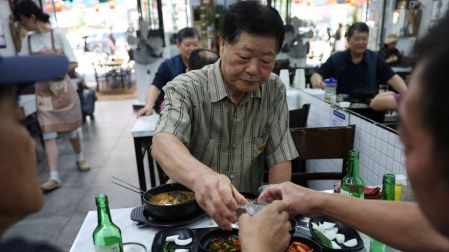 Corea del Sur prohíbe la venta de carne de perro: impactará a más de 5 mil negocios.